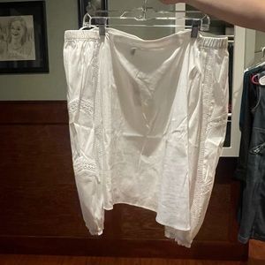 WHBM off the shoulder blouse NWT